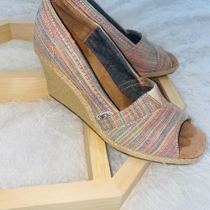 Toms Peep Toe Wedge Sandals Size 6 1/2